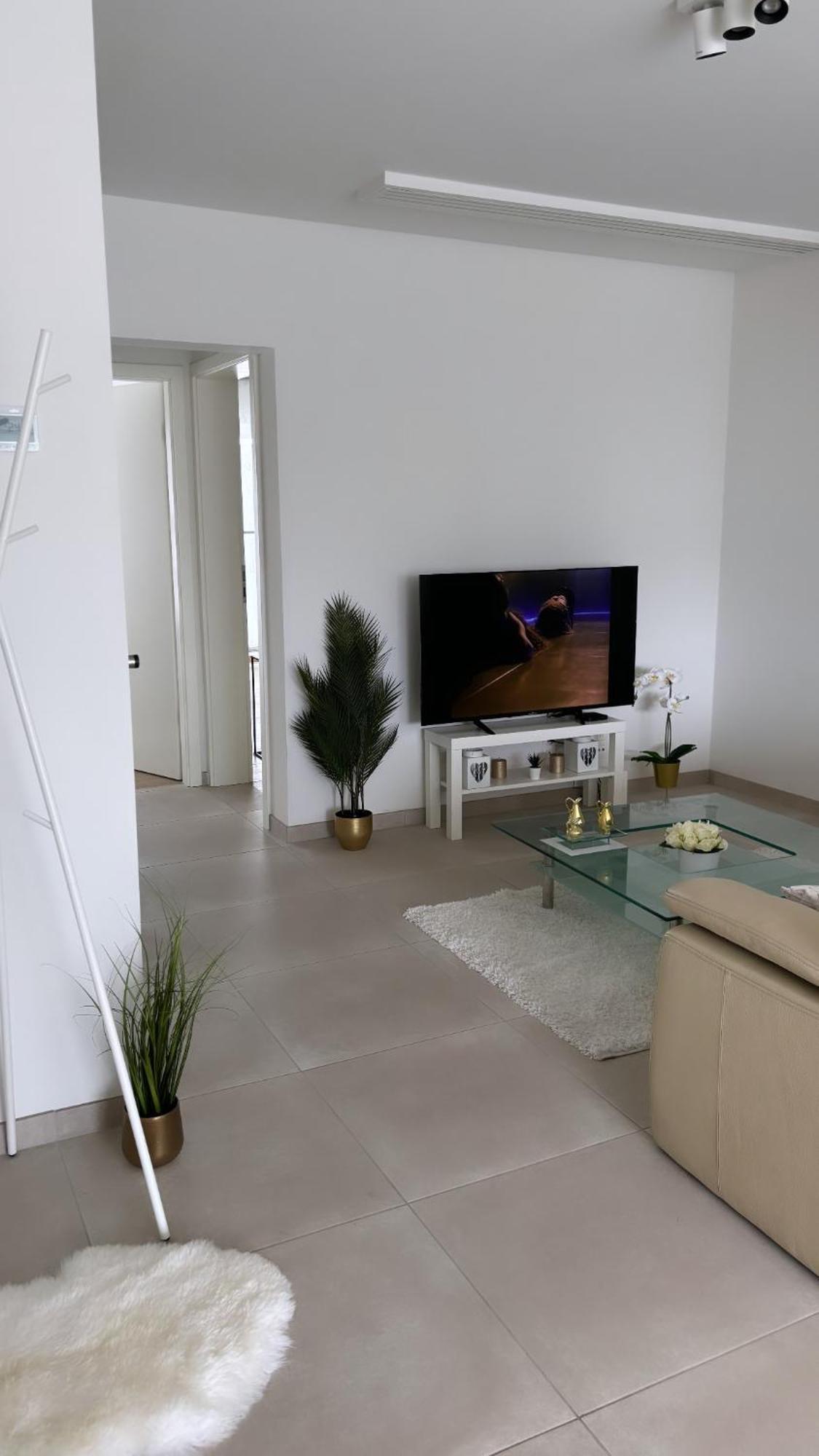 2 Bedrooms Luxury Apartment - Guillemins Liège Exteriör bild